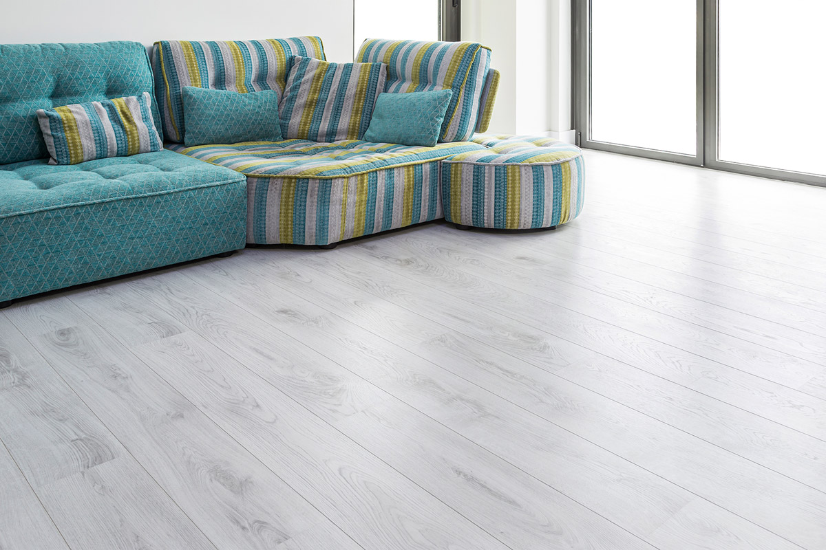 Carpinteria iberre armarios suelos laminados madera