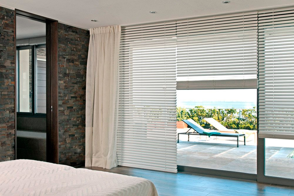 Carpinteria iberre cortinas estores bandalux texturas tejidos lamas madera