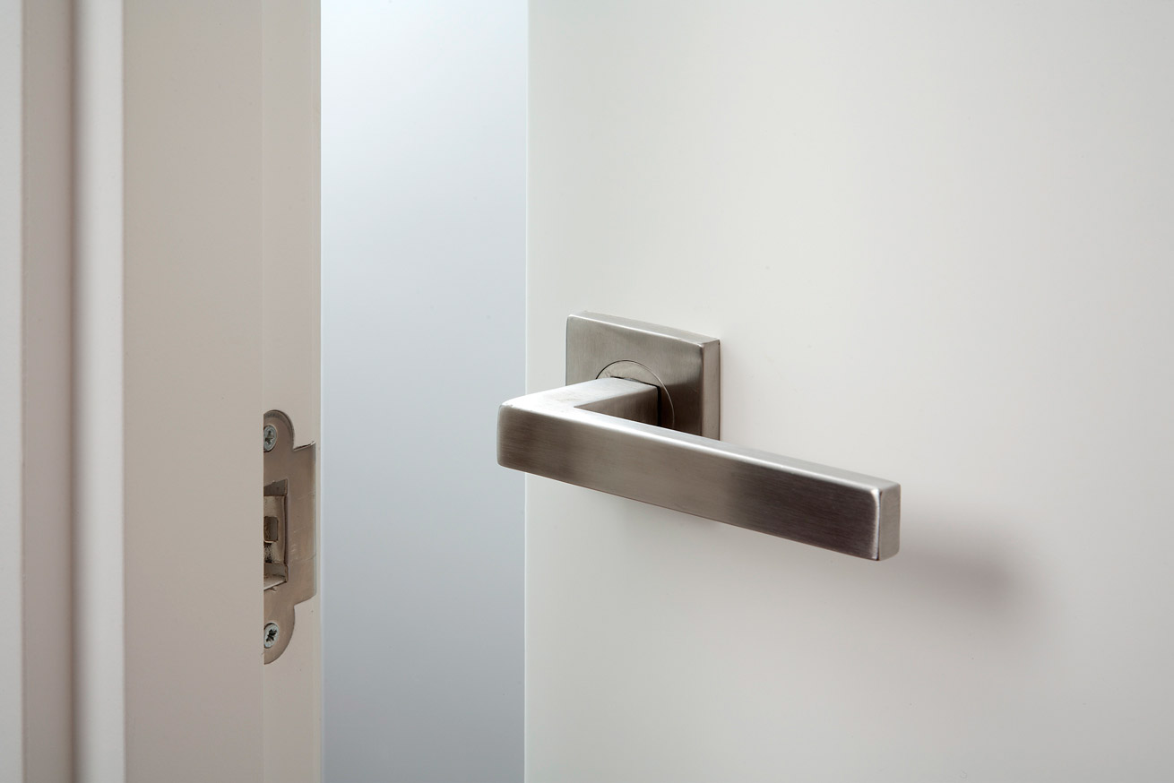 Carpinteria iberre puerta vt5 lacada