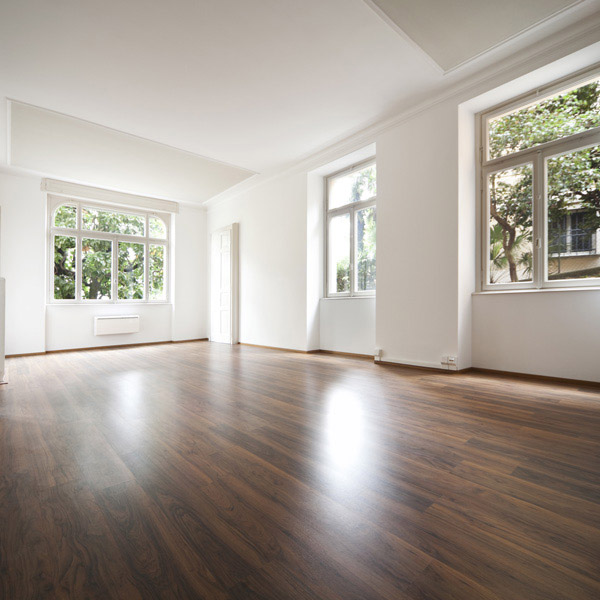 Carpinteria iberre suelos laminados disfloor top