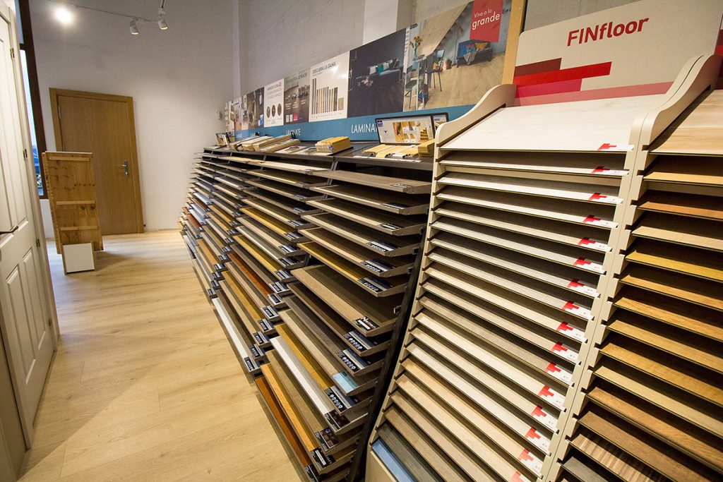 Carpinteria iberre suelos laminados finfloor exposicion