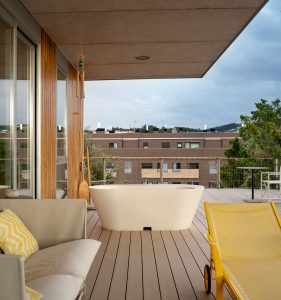 Carpinteria iberre terraza de madera tarima exterior entorno de bilbao